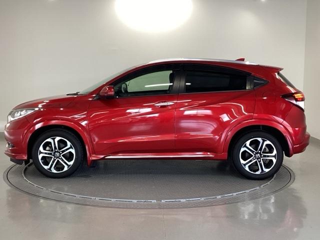 ヴェゼル ハイブリッドZ・ホンダセンシング 純正ナビ フルセグ リアカメラ レーダーサポート DVD再生機能 横滑り防止システム バックアイカメラ 盗難防止装置 シートヒーター付 スマ-トキ- ECOモード パワーウィンド サイドエアバッグ(32枚目)