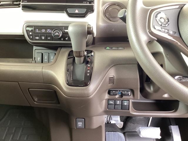 N-BOX EX メモリーナビ ドラレコ ETC クリソナ 衝突被害軽減装置 盗難防止装置 LEDヘッド フルセグTV パワーステアリング ABS キーレス スマートキー&プッシュスタート USB接続 DVD再生(17枚目)