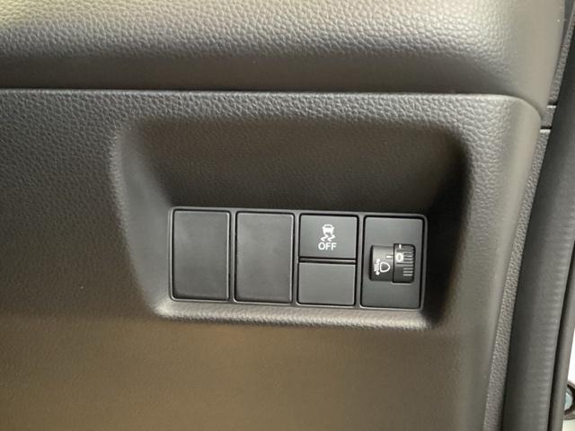 フィット e:HEVホーム 純正ナビ フルセグ リアカメラ 前後誤発進抑制機能 クリソナ 助手席エアバッグ 運転席エアバッグ アイドリングストップ LEDライト USB接続 バックカメラ ABS サイドエアバッグ スマートキー(17枚目)