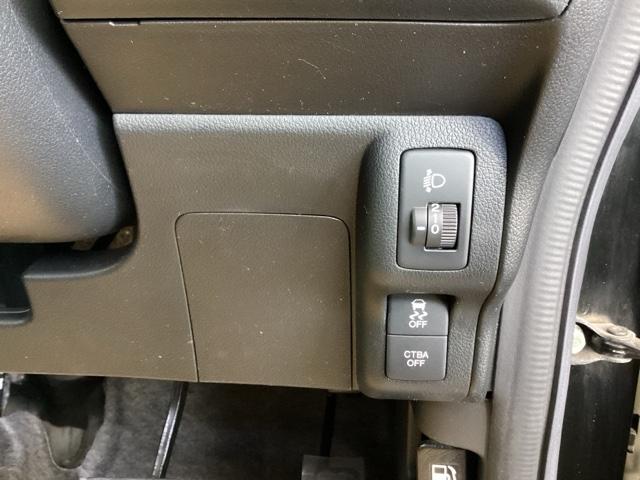 N-BOX GSSパッケージ 純正ナビ あんしんパッケージ リアカメラ W電動ドア ブレーキサポート ダブルエアバック TVナビ イモビ 1セグTV スマートキー&プッシュスタート DVD視聴可 ベンチシ-ト フルオートエアコン(16枚目)