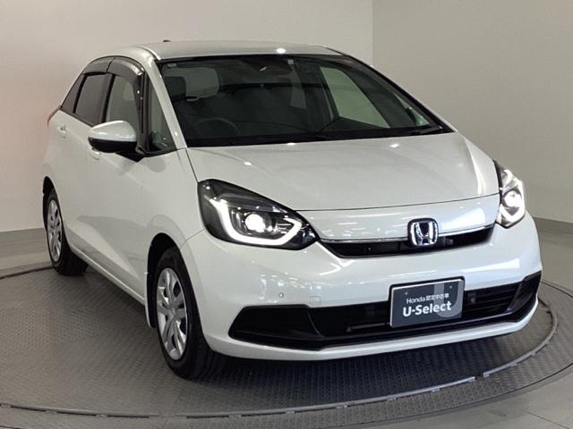 フィット e:HEVホーム 試乗車 メモリーナビ ドラレコ ETC 前後誤発進抑制機能 助手席エアバッグ 運転席エアバッグ アイドリングストップ 禁煙 LEDライト USB接続 バックカメラ ABS サイドエアバッグ DVD再生(8枚目)