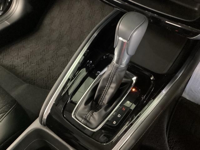 ヴェゼル e:HEVZ 純正ナビ フルセグ リアカメラ 衝突回避支援ブレーキ機能 スマキ Pトランク フルオートエアコン エアバッグ 両席エアバック Rカメ パワーウィンドウ LEDランプ ソナー クルーズC ナビ&TV(14枚目)