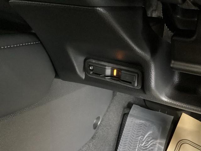 ヴェゼル e:HEVZ 純正ナビ フルセグ リアカメラ 衝突回避支援ブレーキ機能 スマキ Pトランク フルオートエアコン エアバッグ 両席エアバック Rカメ パワーウィンドウ LEDランプ ソナー クルーズC ナビ&TV(16枚目)