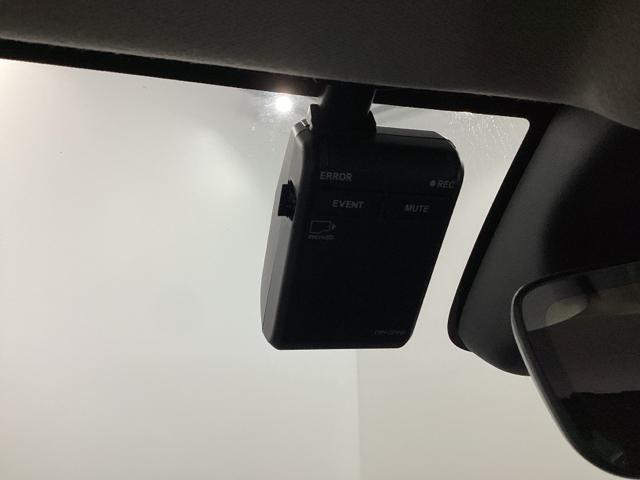 ヴェゼル e:HEVZ 純正ナビ フルセグ リアカメラ 衝突回避支援ブレーキ機能 スマキ Pトランク フルオートエアコン エアバッグ 両席エアバック Rカメ パワーウィンドウ LEDランプ ソナー クルーズC ナビ&TV(23枚目)