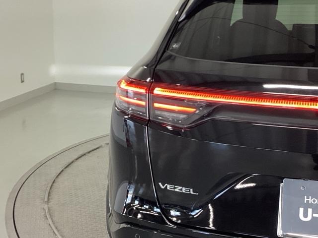 ヴェゼル e:HEVZ 純正ナビ フルセグ リアカメラ 衝突回避支援ブレーキ機能 スマキ Pトランク フルオートエアコン エアバッグ 両席エアバック Rカメ パワーウィンドウ LEDランプ ソナー クルーズC ナビ&TV(35枚目)