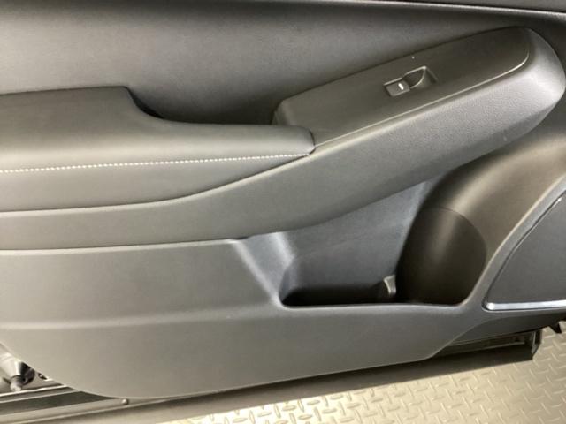 ヴェゼル e:HEVZ 純正ナビ フルセグ リアカメラ 衝突回避支援ブレーキ機能 スマキ Pトランク フルオートエアコン エアバッグ 両席エアバック Rカメ パワーウィンドウ LEDランプ ソナー クルーズC ナビ&TV(39枚目)