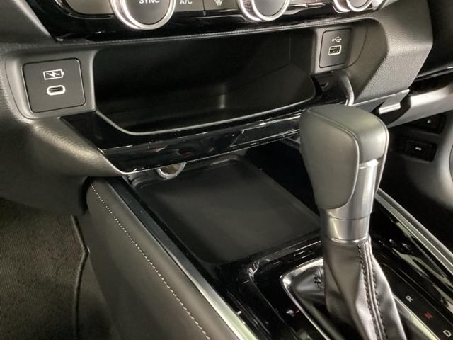 ヴェゼル e:HEVZ 純正ナビ フルセグ リアカメラ 衝突回避支援ブレーキ機能 スマキ Pトランク フルオートエアコン エアバッグ 両席エアバック Rカメ パワーウィンドウ LEDランプ ソナー クルーズC ナビ&TV(43枚目)