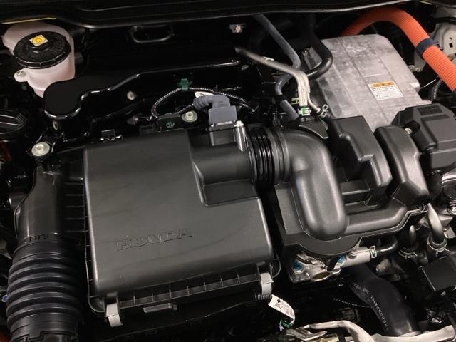 フィット e:HEVホーム 純正ナビ フルセグ リアカメラ 前後誤発進抑制機能 クリソナ 助手席エアバッグ 運転席エアバッグ アイドリングストップ 禁煙 LEDライト USB接続 バックカメラ ABS サイドエアバッグ キーレス(25枚目)