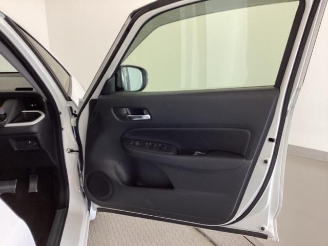 フィット e:HEVホーム 純正ナビ フルセグ リアカメラ 前後誤発進抑制機能 クリソナ 助手席エアバッグ 運転席エアバッグ アイドリングストップ 禁煙 LEDライト USB接続 バックカメラ ABS サイドエアバッグ キーレス(51枚目)