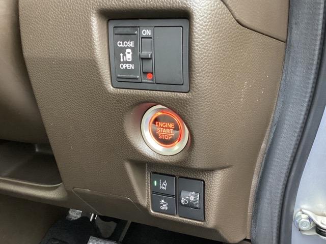 N-BOX L メモリーナビ ドラレコ ETC 衝突回避支援ブレーキ I-STOP クリソナ PW パワステ Sヒーター スマ-トキ- Bカメ 地デジTV ナビ&TV 横滑り防止 整備記録簿 LEDライト DVD(17枚目)