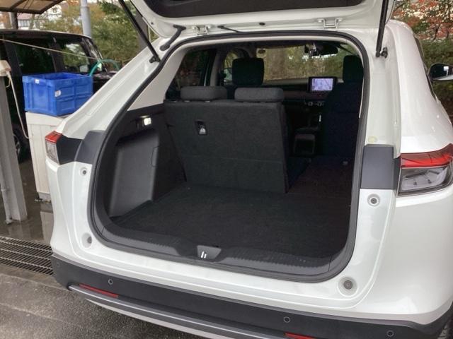 ヴェゼル ｅ：ＨＥＶＸ　純正ナビ　フルセグ　リアカメラ　前後障害物センサー　ＡＡＣ　イモビライザー　スマ－トキ－　誤発進抑制　ＰＷ　クルコン　ＥＳＣ　ＥＴＣ装備　キーフリー　ＬＥＤヘッドランプ　ナビＴＶ　ＤＶＤ再生可　ＡＢＳ（21枚目）