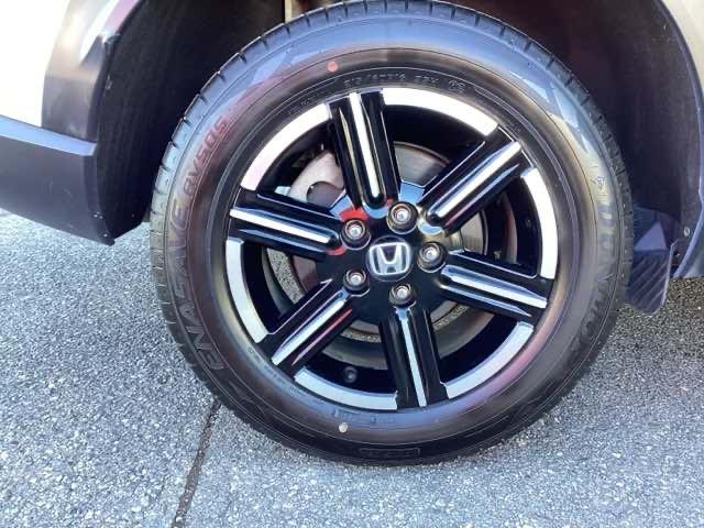 ヴェゼル ｅ：ＨＥＶＸ　純正ナビ　フルセグ　リアカメラ　前後障害物センサー　ＡＡＣ　イモビライザー　スマ－トキ－　誤発進抑制　ＰＷ　クルコン　ＥＳＣ　ＥＴＣ装備　キーフリー　ＬＥＤヘッドランプ　ナビＴＶ　ＤＶＤ再生可　ＡＢＳ（27枚目）