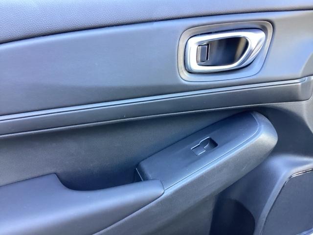 ヴェゼル ｅ：ＨＥＶＸ　純正ナビ　フルセグ　リアカメラ　前後障害物センサー　ＡＡＣ　イモビライザー　スマ－トキ－　誤発進抑制　ＰＷ　クルコン　ＥＳＣ　ＥＴＣ装備　キーフリー　ＬＥＤヘッドランプ　ナビＴＶ　ＤＶＤ再生可　ＡＢＳ（39枚目）