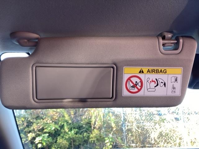 ヴェゼル ｅ：ＨＥＶＸ　純正ナビ　フルセグ　リアカメラ　前後障害物センサー　ＡＡＣ　イモビライザー　スマ－トキ－　誤発進抑制　ＰＷ　クルコン　ＥＳＣ　ＥＴＣ装備　キーフリー　ＬＥＤヘッドランプ　ナビＴＶ　ＤＶＤ再生可　ＡＢＳ（42枚目）