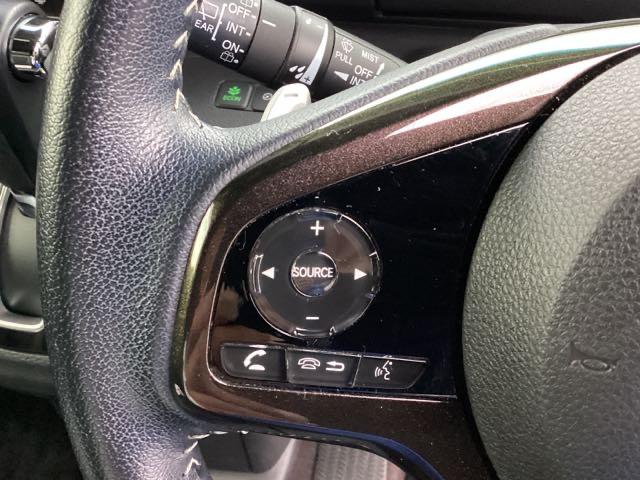 N-BOXカスタム G・Lターボホンダセンシング メモリーナビ ETC リアカメラ 両側PWスライドドア Bモニタ Iストップ セキュリティー 点検記録簿 USB接続 クルーズコントロール キーレスエントリー VSA ベンチS LEDランプ PW(36枚目)