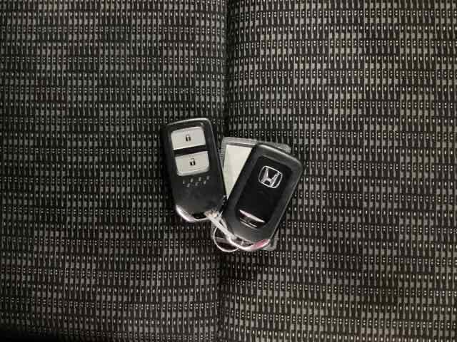 �X�}�[�g�L�[�̓o�b�O�Ȃǂɂ��܂����܂܃{�^������ŃG���W���̎n���E��~���ł��đ�ϕ֗��ł��B