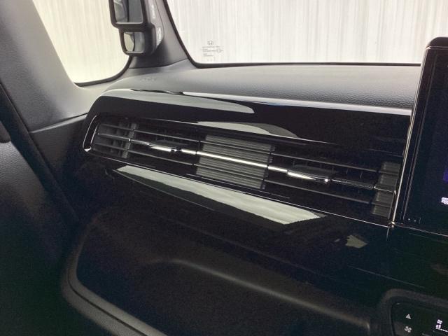 Ｎ－ＢＯＸカスタム Ｌ　ホンダ純正メモリーナビ　ドラレコ　両席電動スライドドア　Ｐソナー　サイドエアバッグ　ナビＴＶ　Ａストップ　シートヒータ　点検記録簿　キーフリーシステム　ＬＥＤライト　リアカメ　クルーズコントロール（32枚目）