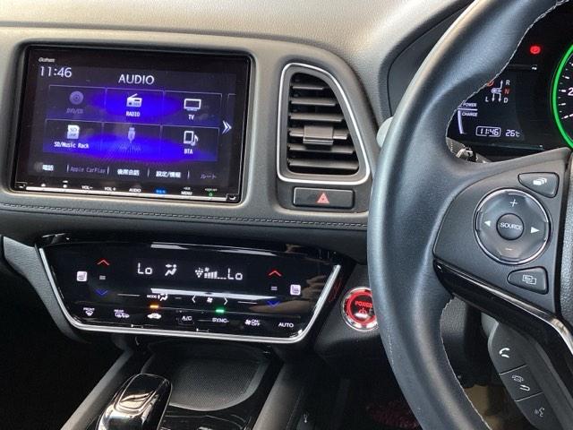 ヴェゼル ハイブリッドＺ・ホンダセンシング　純正ナビ　フルセグ　リアカメラ　レーダーサポート　ＤＶＤ再生機能　横滑り防止システム　バックアイカメラ　盗難防止装置　シートヒーター付　スマ－トキ－　ＥＣＯモード　パワーウィンド　サイドエアバッグ（2枚目）