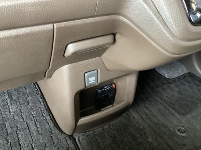 Ｎ－ＷＧＮ Ｌホンダセンシング　純正ナビ　フルセグ　リアカメラ　ＥＴＣ装備　Ｂモニタ　誤発進抑制　ＬＥＤランプ　シートヒータ　ＤＶＤ　横滑り防止機能　ＵＳＢポート　パーキングセンサー　セキュリティアラーム　キーフリー　ナビＴＶ（43枚目）