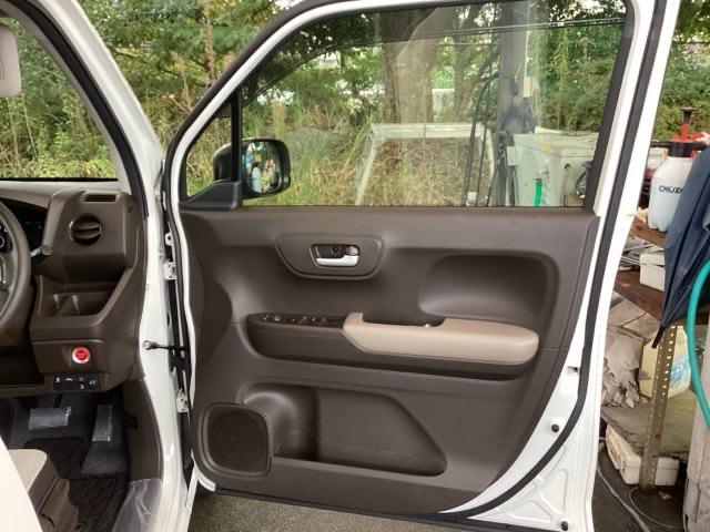 Ｎ－ＷＧＮ Ｌホンダセンシング　純正ナビ　フルセグ　リアカメラ　ＥＴＣ装備　Ｂモニタ　誤発進抑制　ＬＥＤランプ　シートヒータ　ＤＶＤ　横滑り防止機能　ＵＳＢポート　パーキングセンサー　セキュリティアラーム　キーフリー　ナビＴＶ（49枚目）