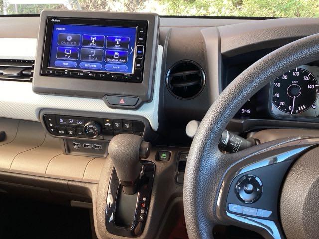 N-WGN Lホンダセンシング 純正ナビ フルセグ リアカメラ ETC装備 Bモニタ 誤発進抑制 シートヒータ DVD 横滑り防止機能 USBポート パーキングセンサー セキュリティアラーム キーフリー ナビTV スマートキー(2枚目)