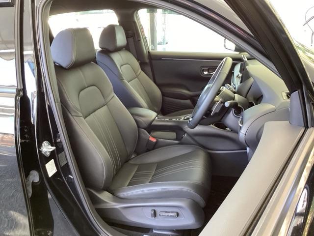 ZR-V e:HEVZ特別仕様車ブラックスタイル 純正メモリナビ 本革パワーシート ETC アラウンドビューモニター LEDヘッドランプ スマ-トキ- クルコン 電動シート オートライト ドライブレコーダー 記録簿 シートヒーター 本革シート ESC(16枚目)