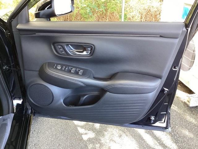 ZR-V e:HEVZ特別仕様車ブラックスタイル 純正メモリナビ 本革パワーシート ETC アラウンドビューモニター LEDヘッドランプ スマ-トキ- クルコン 電動シート オートライト ドライブレコーダー 記録簿 シートヒーター 本革シート ESC(51枚目)