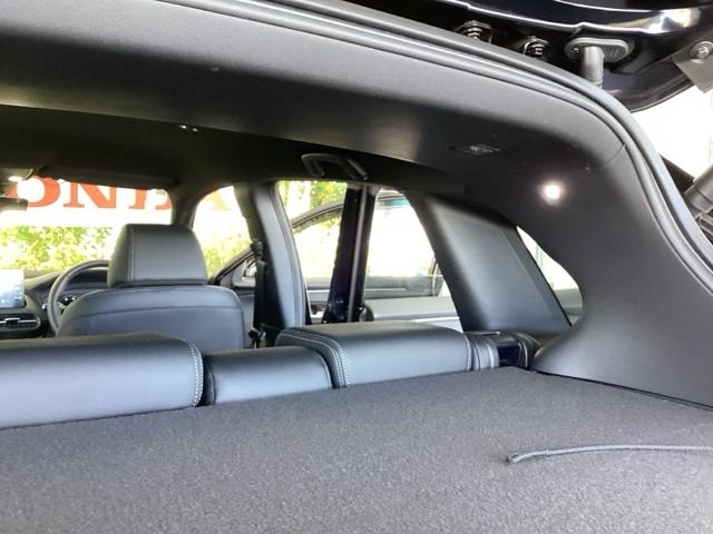 ZR-V e:HEVZ特別仕様車ブラックスタイル 純正メモリナビ 本革パワーシート ETC アラウンドビューモニター LEDヘッドランプ スマ-トキ- クルコン 電動シート オートライト ドライブレコーダー 記録簿 シートヒーター 本革シート ESC(64枚目)