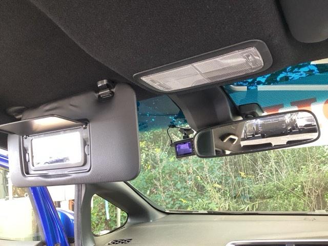 フィットハイブリッド Ｓパッケージ　純正メモリーナビ　衝突低減ブレーキ　点検記録簿　サイドエアバック　リアカメラ　ＵＳＢ　ＶＳＡ　クルコン　地デジＴＶ　イモビライザー　パワーウィンドウ　スマキー　ＤＶＤ再生　ナビＴＶ　ＥＴＣ付　パワステ（46枚目）