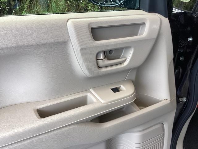 N-BOX Gホンダセンシング 純正ナビ スライドドア ETC 盗難防止システム ナビTV スマキー LED 横滑り防止 パワーウィンドウ AAC ベンチシート ワンセグ クルコン 両スラ 両席エアバック ABS エアバック PS(37枚目)