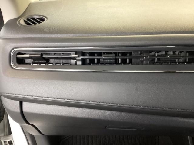 ヴェゼル S 純正ナビ あんしんパッケージ リアカメラ オートエアコン 衝突被害軽減ブレーキ USB サイドエアバック リヤカメラ LEDヘッドランプ クルーズコントロール 盗難防止システム 横滑り防止 ECON(41枚目)