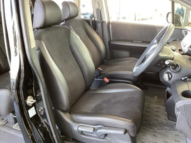 フリード Gプレミアムエディション 純正ナビ フルセグ リアカメラ 地デジTV 盗難防止 VSA Bカメラ オートクルーズ キーレスキー パワステ AAC ETC車載器 3列シート パワーウィンド ABS Wエアバック エアバッグ(18枚目)