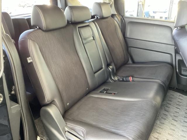 フリード Gプレミアムエディション 純正ナビ フルセグ リアカメラ 地デジTV 盗難防止 VSA Bカメラ オートクルーズ キーレスキー パワステ AAC ETC車載器 3列シート パワーウィンド ABS Wエアバック エアバッグ(19枚目)