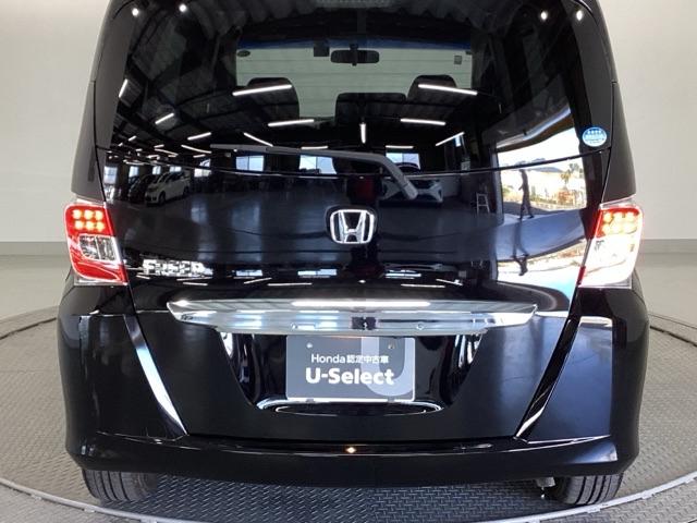 フリード Gプレミアムエディション 純正ナビ フルセグ リアカメラ 地デジTV 盗難防止 VSA Bカメラ オートクルーズ キーレスキー パワステ AAC ETC車載器 3列シート パワーウィンド ABS Wエアバック エアバッグ(32枚目)