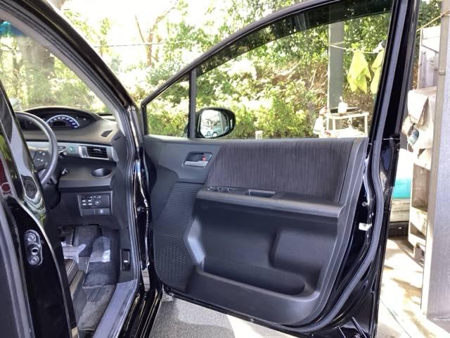 フリード Gプレミアムエディション 純正ナビ フルセグ リアカメラ 地デジTV 盗難防止 VSA Bカメラ オートクルーズ キーレスキー パワステ AAC ETC車載器 3列シート パワーウィンド ABS Wエアバック エアバッグ(50枚目)