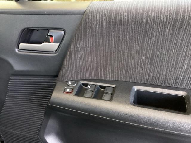 フリード Gプレミアムエディション 純正ナビ フルセグ リアカメラ 地デジTV 盗難防止 VSA Bカメラ オートクルーズ キーレスキー パワステ AAC ETC車載器 3列シート パワーウィンド ABS Wエアバック エアバッグ(51枚目)