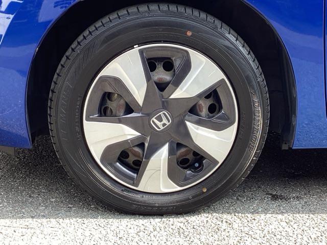 フィットハイブリッド Fパッケージ 純正メモリーナビ ドラレコ リアカメラ 地デジTV 盗難警報装置 記録簿有り AUTOエアコン Dレコ 助手席エアバック ECON ETC付き リヤカメラ ABS付 DVD視聴 横滑り防止システム(21枚目)