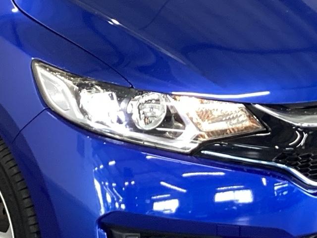 フィットハイブリッド Fパッケージ 純正メモリーナビ ドラレコ リアカメラ 地デジTV 盗難警報装置 記録簿有り AUTOエアコン Dレコ 助手席エアバック ECON ETC付き リヤカメラ ABS付 DVD視聴 横滑り防止システム(22枚目)