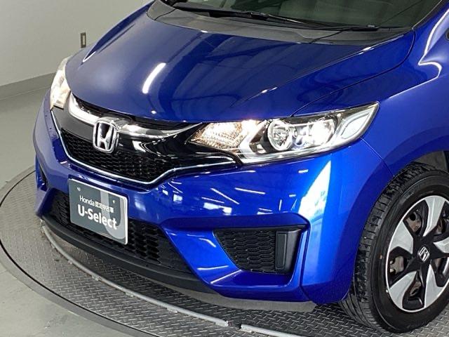 フィットハイブリッド Fパッケージ 純正メモリーナビ ドラレコ リアカメラ 地デジTV 盗難警報装置 記録簿有り AUTOエアコン Dレコ 助手席エアバック ECON ETC付き リヤカメラ ABS付 DVD視聴 横滑り防止システム(24枚目)