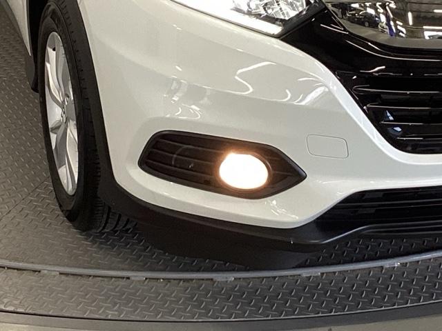 ヴェゼル X・ホンダセンシング 純正メモリーナビ ドラレコ リアカメラ Rカメラ Wエアバッグ 盗難防止 アクティブクルーズコントロール オートエアコン LEDランプ 衝突軽減ブレ-キ パワステ 整備記録簿 Dレコ USBポート(24枚目)