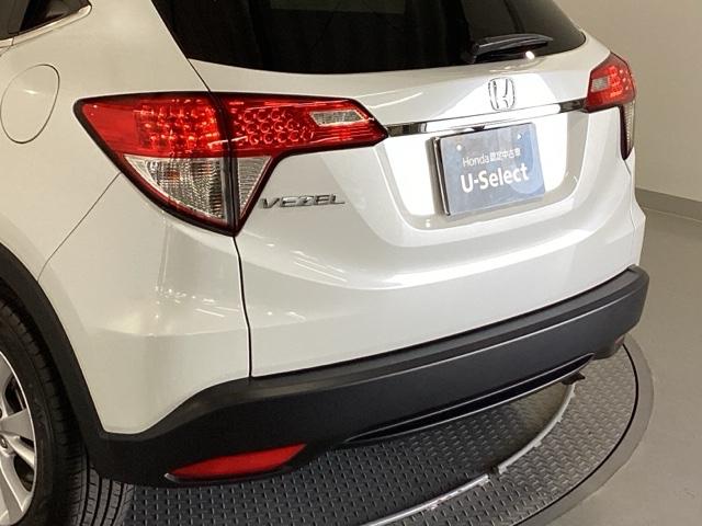 ヴェゼル X・ホンダセンシング 純正メモリーナビ ドラレコ リアカメラ Rカメラ Wエアバッグ 盗難防止 アクティブクルーズコントロール オートエアコン LEDランプ 衝突軽減ブレ-キ パワステ 整備記録簿 Dレコ USBポート(30枚目)