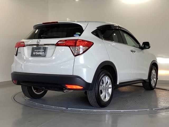 ヴェゼル X・ホンダセンシング 純正メモリーナビ ドラレコ リアカメラ Rカメラ Wエアバッグ 盗難防止 アクティブクルーズコントロール オートエアコン LEDランプ 衝突軽減ブレ-キ パワステ 整備記録簿 Dレコ USBポート(31枚目)