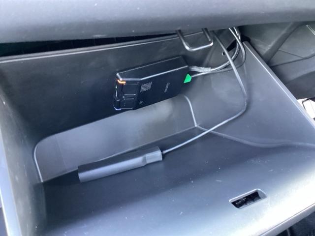 ヴェゼル X・ホンダセンシング 純正メモリーナビ ドラレコ リアカメラ Rカメラ Wエアバッグ 盗難防止 アクティブクルーズコントロール オートエアコン LEDランプ 衝突軽減ブレ-キ パワステ 整備記録簿 Dレコ USBポート(33枚目)