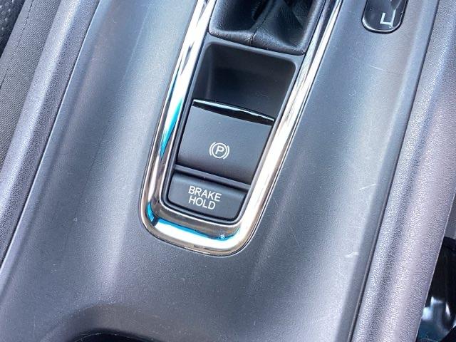 ヴェゼル X・ホンダセンシング 純正メモリーナビ ドラレコ リアカメラ Rカメラ Wエアバッグ 盗難防止 アクティブクルーズコントロール オートエアコン LEDランプ 衝突軽減ブレ-キ パワステ 整備記録簿 Dレコ USBポート(40枚目)