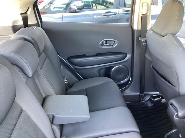 ヴェゼル X・ホンダセンシング 純正メモリーナビ ドラレコ リアカメラ Rカメラ Wエアバッグ 盗難防止 アクティブクルーズコントロール オートエアコン LEDランプ 衝突軽減ブレ-キ パワステ 整備記録簿 Dレコ USBポート(59枚目)