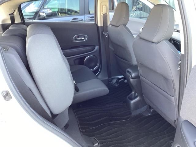 ヴェゼル X・ホンダセンシング 純正メモリーナビ ドラレコ リアカメラ Rカメラ Wエアバッグ 盗難防止 アクティブクルーズコントロール オートエアコン LEDランプ 衝突軽減ブレ-キ パワステ 整備記録簿 Dレコ USBポート(60枚目)