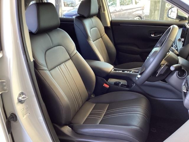 ＺＲ－Ｖ Ｚ　ナビ　ＢＯＳＥプレミアムサウンドシステム　Ｄレコ　盗難防止システム　インテリキー　カーテンエアバック　地デジ　ＶＳＡ　Ｂカメラ　クルコン　ＵＳＢ　エアコン　ターボ　本革シ－ト　クリアランスソナー（18枚目）