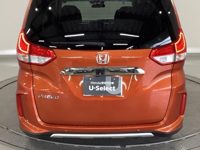 フリード クロスター・ホンダセンシング 純正ナビ フルセグ リアカメラ 両PSD USBポート 地デジ エアバック Iストップ VSA リヤカメラ 3列シート DVD再生 ウォークスルー イモビライザー キーフリー パワステ クルコン(34枚目)