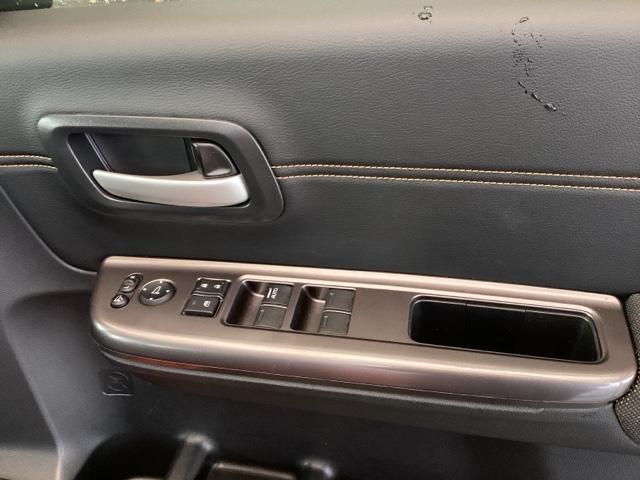 フリード クロスター・ホンダセンシング 純正ナビ フルセグ リアカメラ 両PSD USBポート 地デジ エアバック Iストップ VSA リヤカメラ 3列シート DVD再生 ウォークスルー イモビライザー キーフリー パワステ クルコン(53枚目)