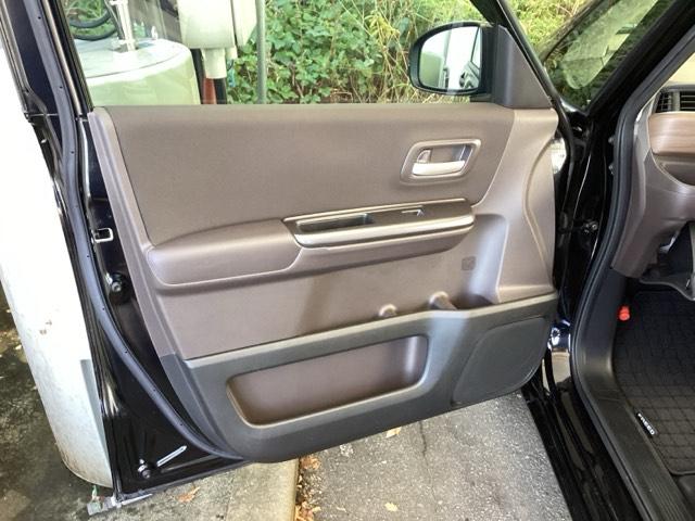 フリードハイブリッド ハイブリッド・Ｇホンダセンシング　純正メモリーナビ　ドラレコ　リアカメラ　軽減ブレーキ　キーフリーシステム　記録簿　ＤＶＤ再生可能　サイドカーテンエアバック　ＥＣＯＮ　後カメラ　Ａクルーズ　地デジフルセグＴＶ　ＬＥＤヘッドランプ（34枚目）